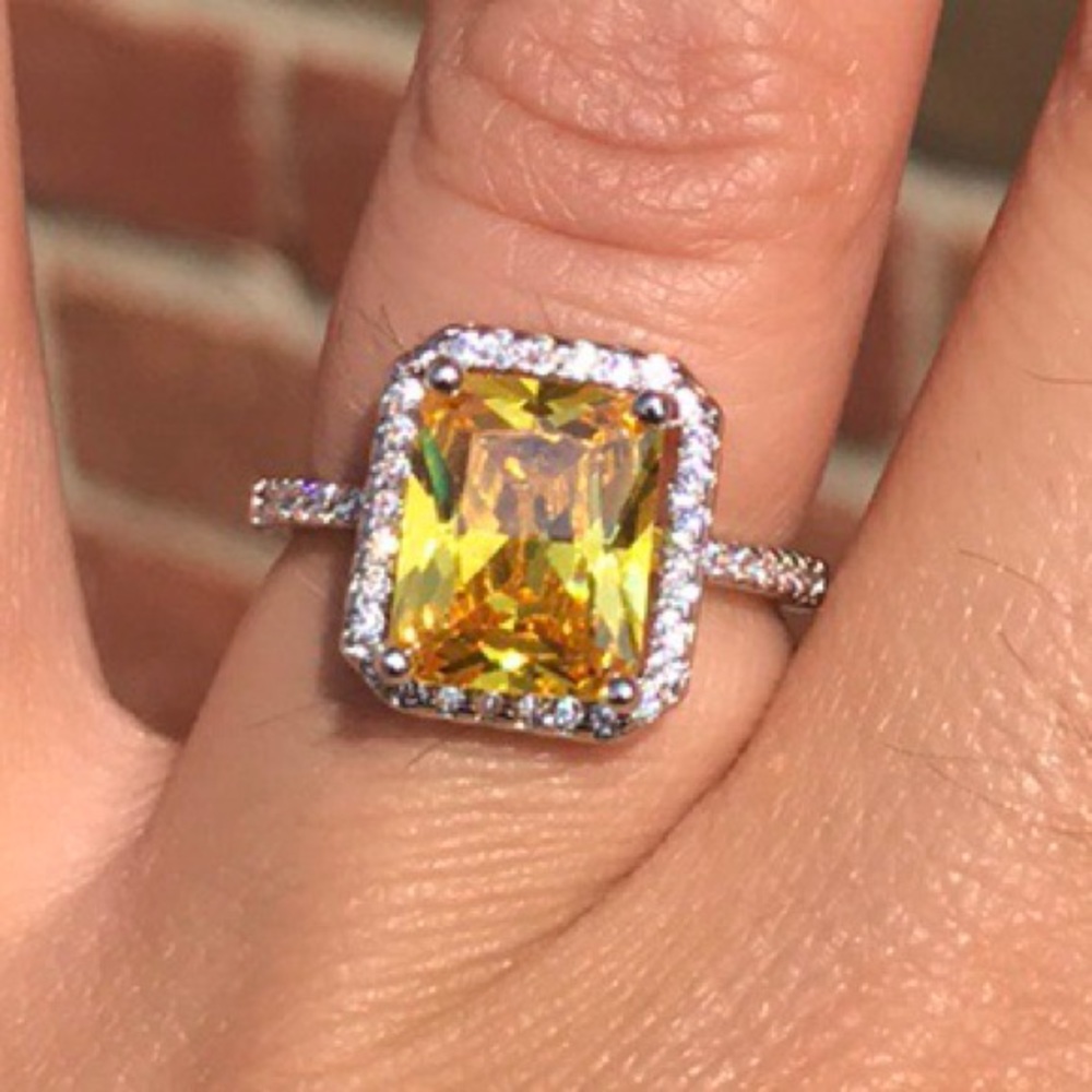 925 Sterling Silver Ring.